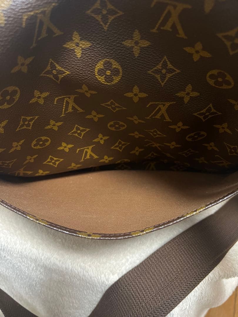 LV ルイヴィトン モノグラム アベス メッセンジャーバッグ