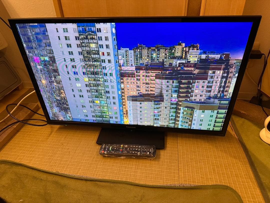 Panasonic　パナソニック 32型 テレビ TH-32G300 2019年
