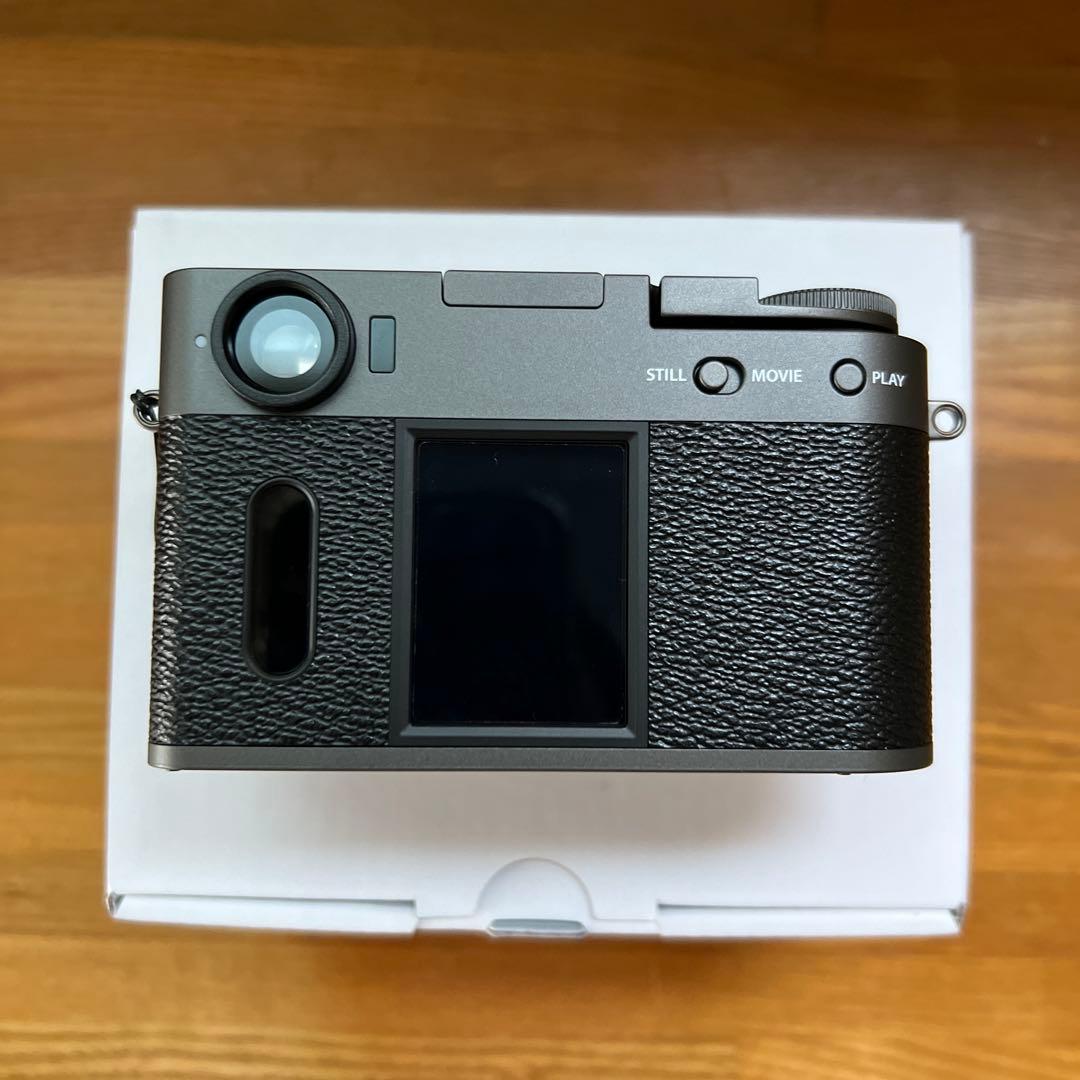 最終値下げ FUJIFILM (フジフイルム) X half チャコールシルバー