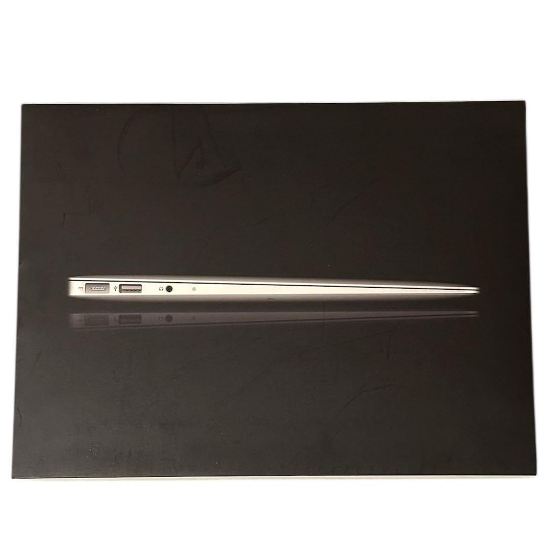 MacBook Air 13インチ A1369　EMC 2392