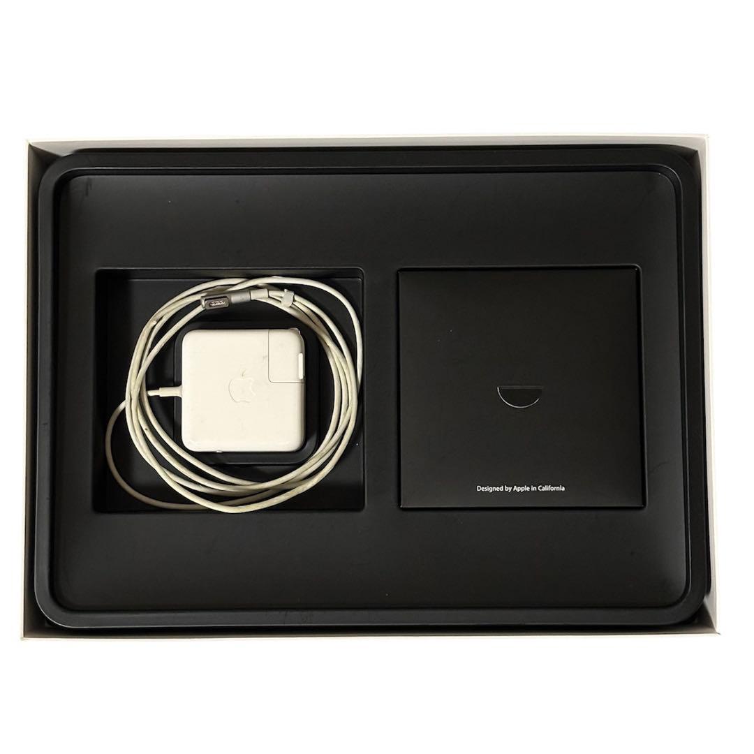 MacBook Air 13インチ A1369　EMC 2392