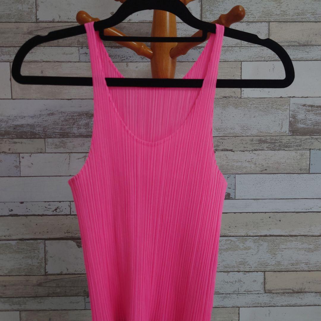 イッセイミヤケ　プリーツプリーズ　キャミソール