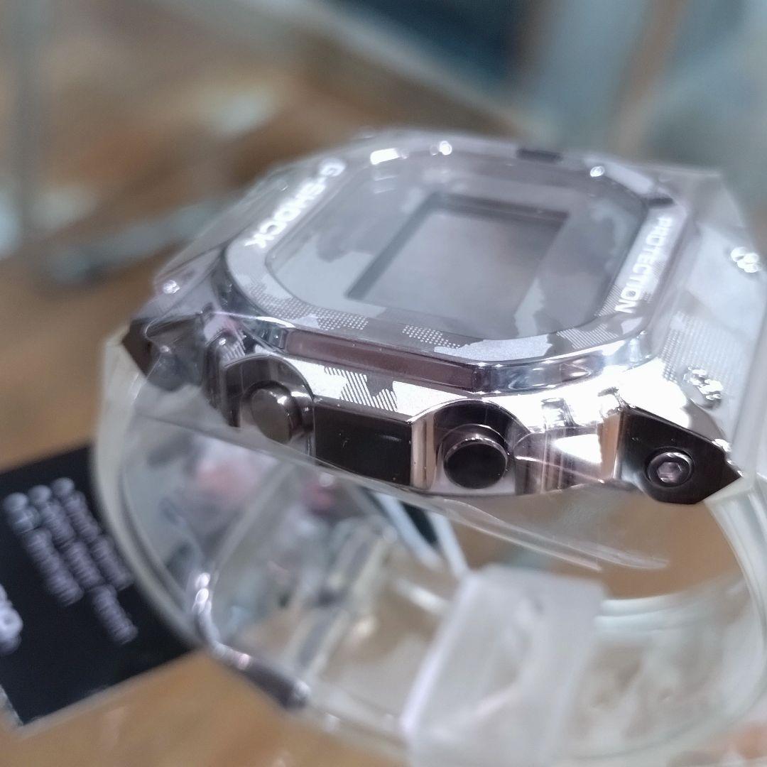 新品未使用　CASIO　G-SHOCK　GM-5600SCM メタル