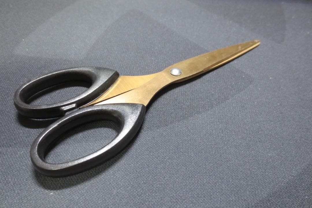 ト*ム様 Canon IXY 430F ピンク デジタルカメラ　動作確認済