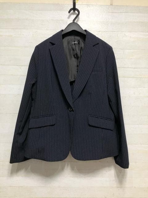 新品☆17号LL♪紺ストライプ♪2パンツスーツ♪ビジネスパンツスーツ☆Q429