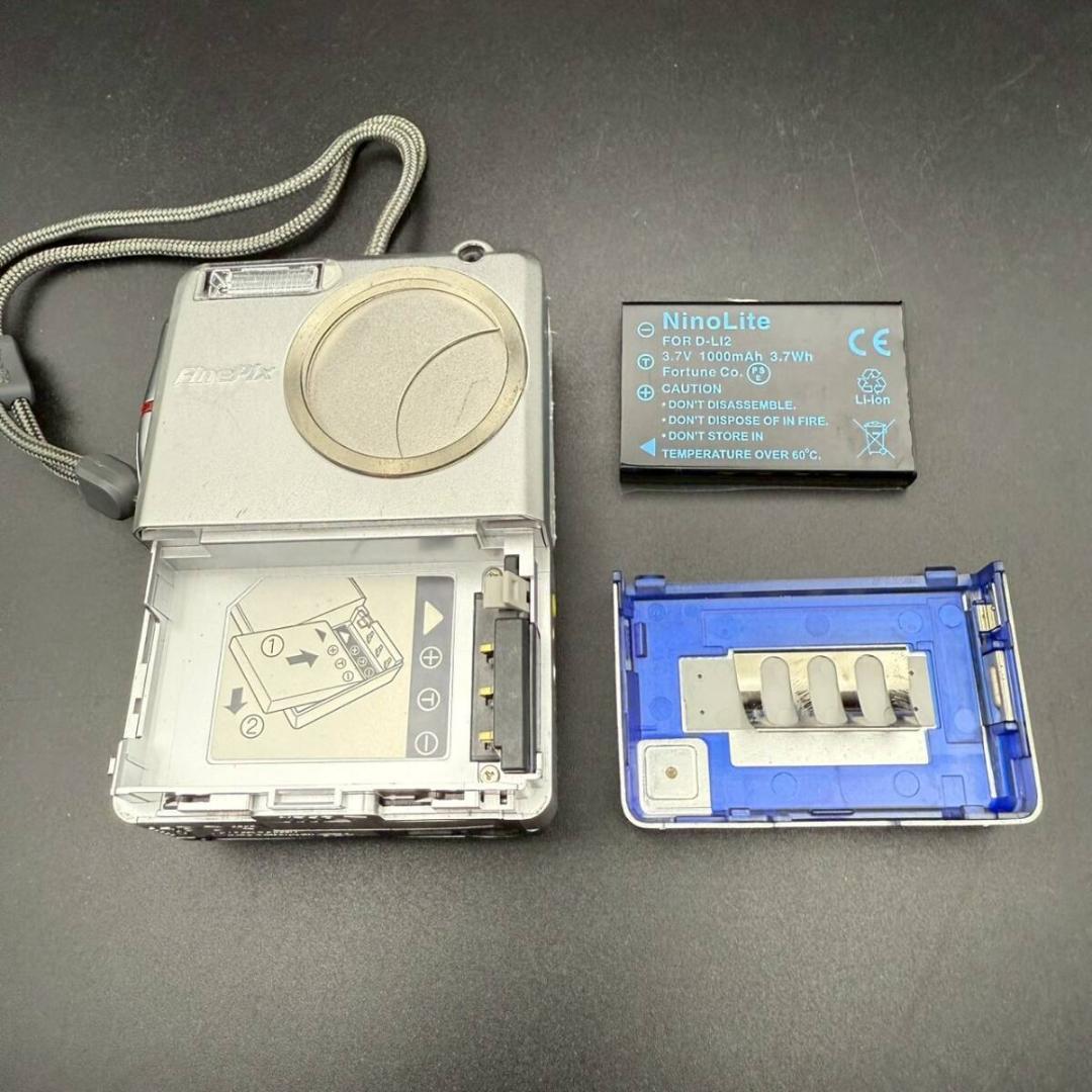 FUJIFILM フジフィルム FinePix M603 デジカメ