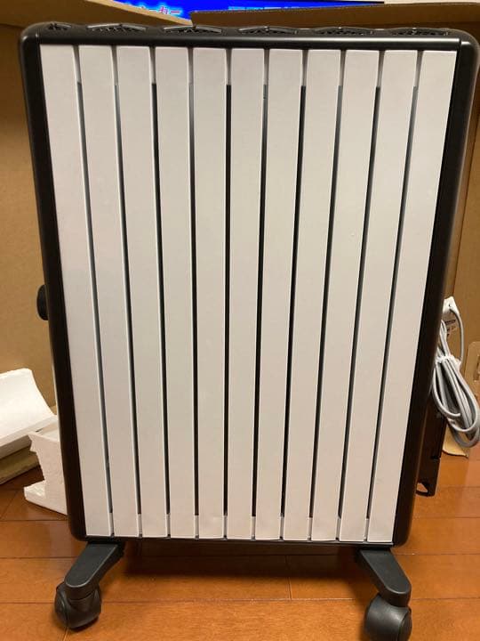 DeLonghi MDH15-BK デロンギ オイルヒーター　10〜13畳用