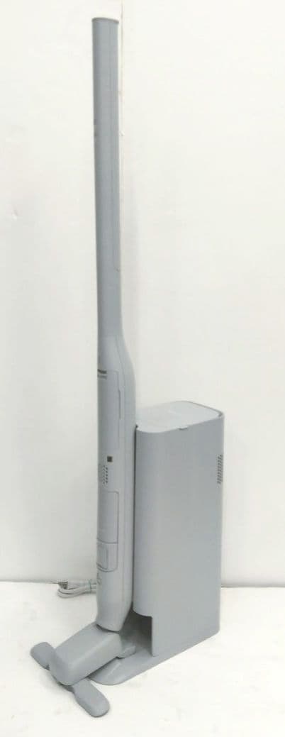 美品 パナソニック セパレート型 コードレススティック掃除機 MC-NS70F