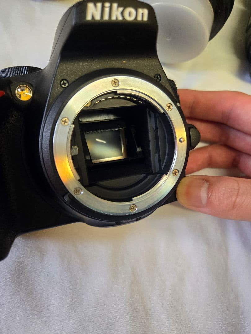 Nikon D5600 デジタル一眼レフカメラ ダブルズームキット