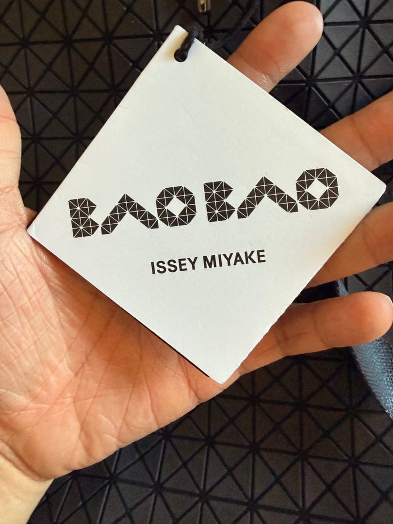 ISSEY MIYAKE ブラックトートバッグ