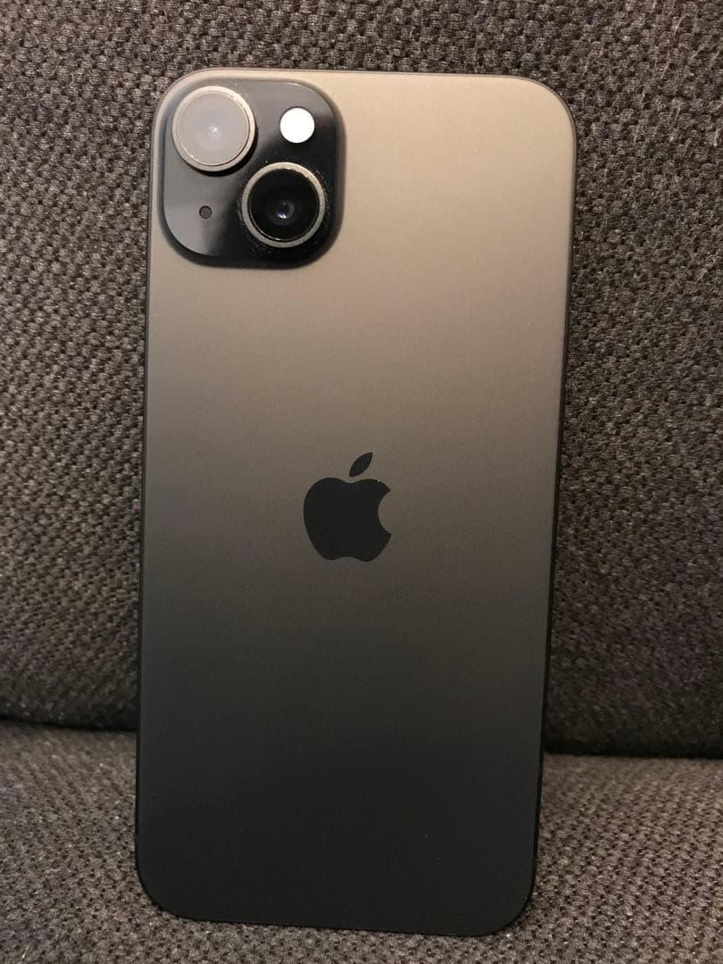 iPhone15 Plus 128GB ブラック　新品ガラスフィルム３枚付