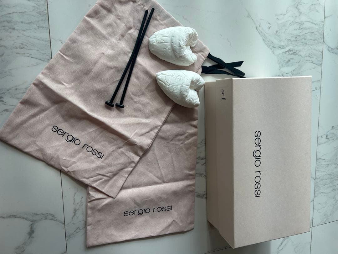 Sergio Rossi ブラック ポインテッドトゥパンプス 36 sr1