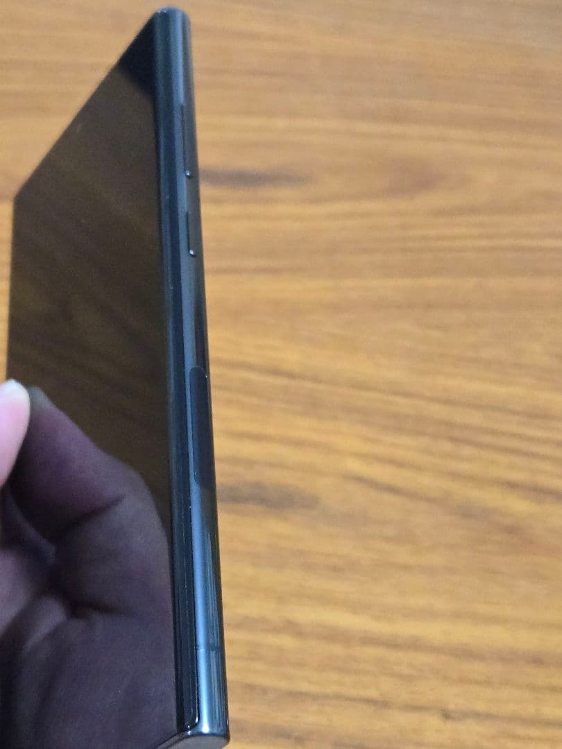 docomo Galaxy S22 Ultra ブラック