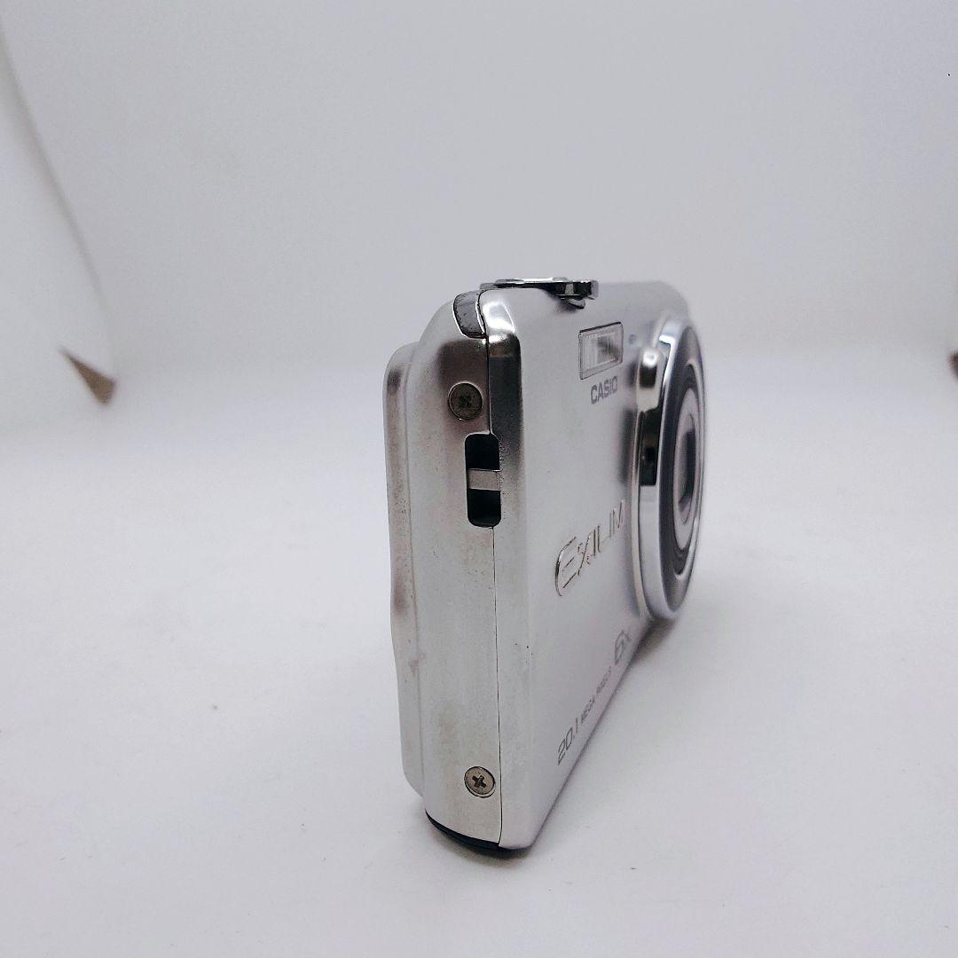 CASIO デジタルカメラ　EXILIM EX-ZS35　 シルバー