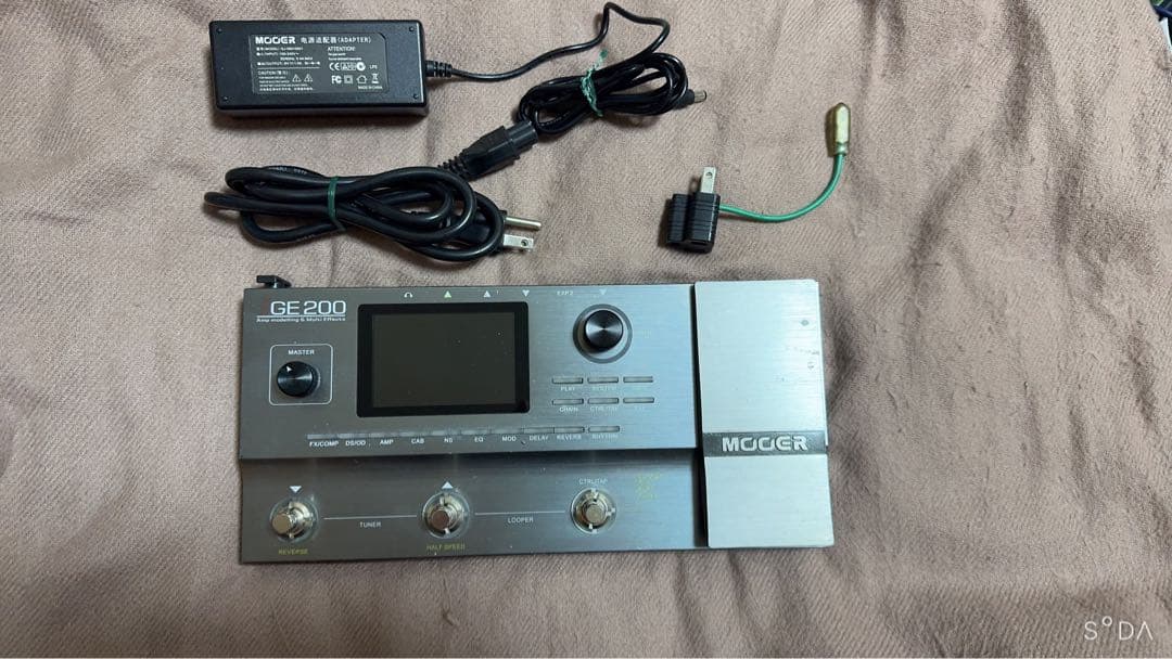 ギター mooer ge200