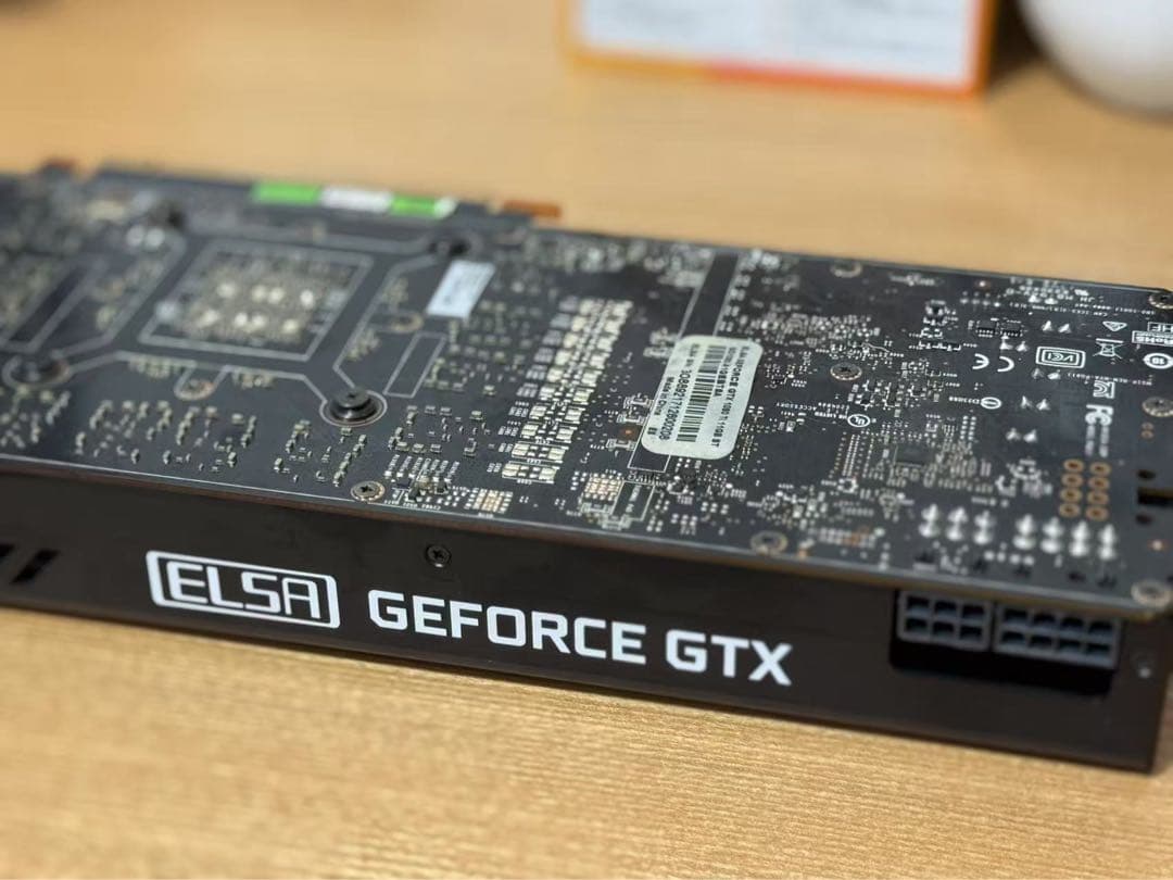 ラスト値下げELSA GeForce GTX 1080 Ti 11GB
