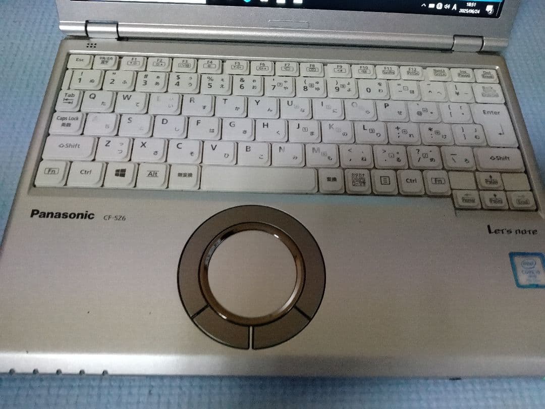 人気☆レッツノート CF-SZ6　i5-7300 メモリ８GB SSD256GB