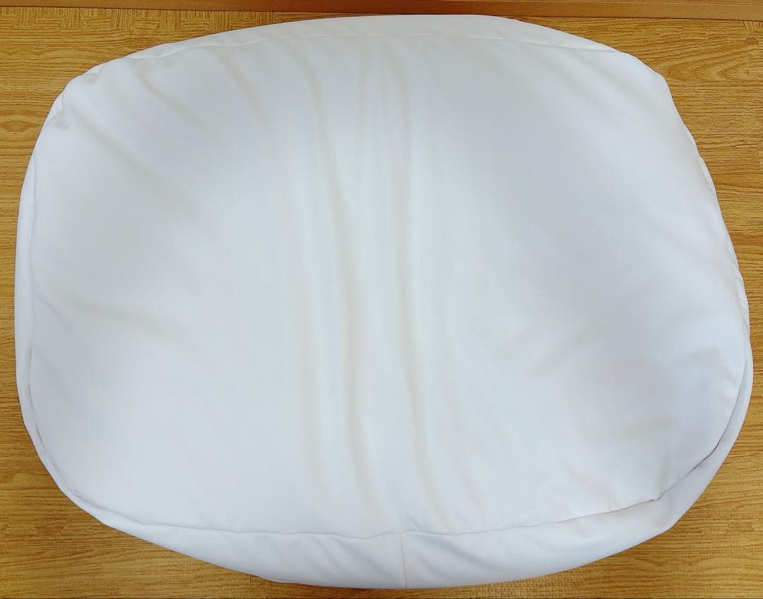 おやすみたまご 授乳クッション ベビーベッド