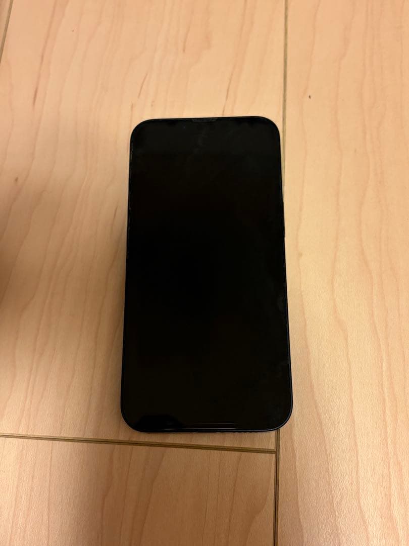 ま*き様 iPhone 13 512GB ミッドナイト　iPhone8セット