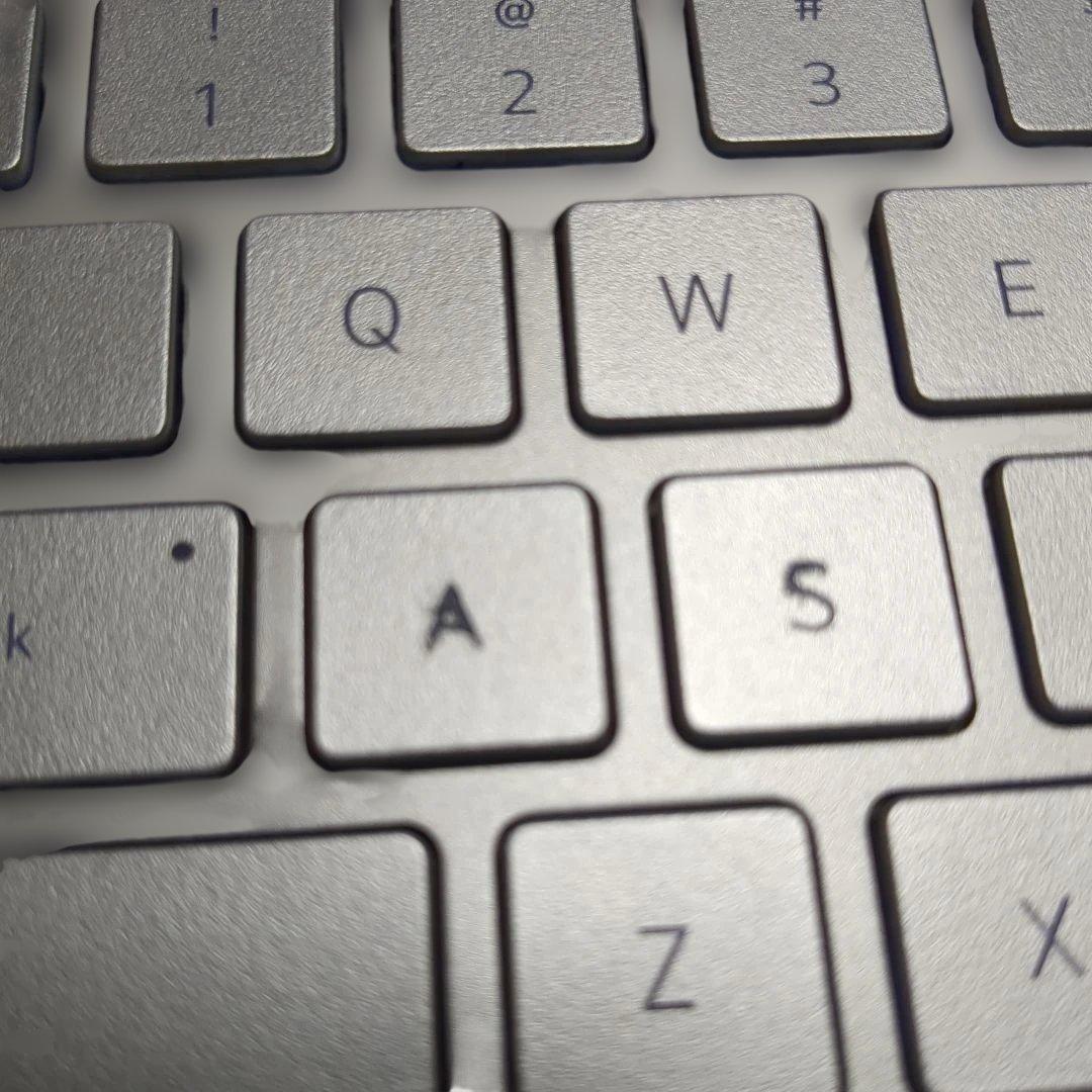 Dell Inspiron 14 5402 USモデル