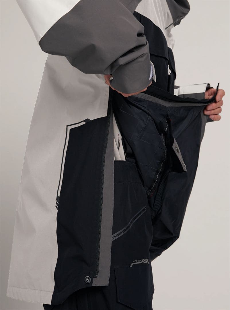 完売品 BURTON バートン GORE-TEX ゴアテックス S マルチカラー