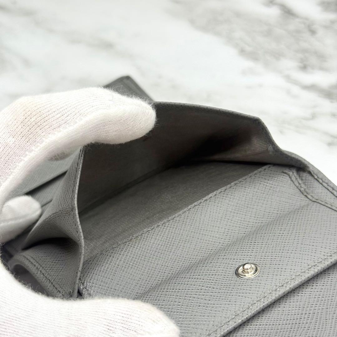 ◆◆mer＊さん専用◆◆【美品】PRADA プラダ 三つ折り財布 サフィアーノ