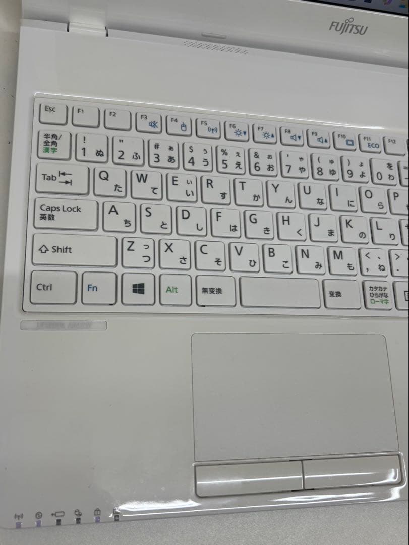 533 FUJITSU 美品✨ノートパソコン　Windows11