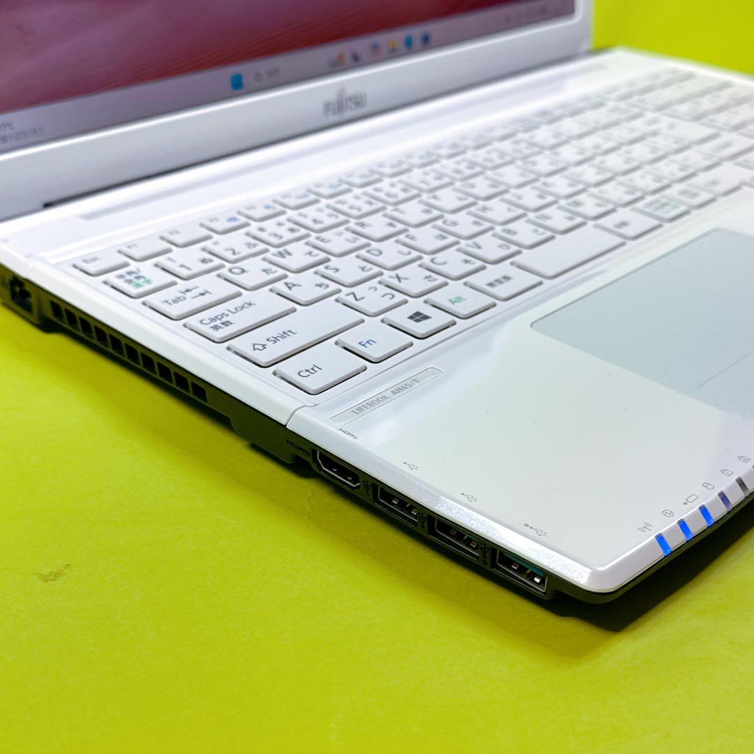 高速‼️新品SSD windows11 カメラ付きノートパソコン Blu-ray