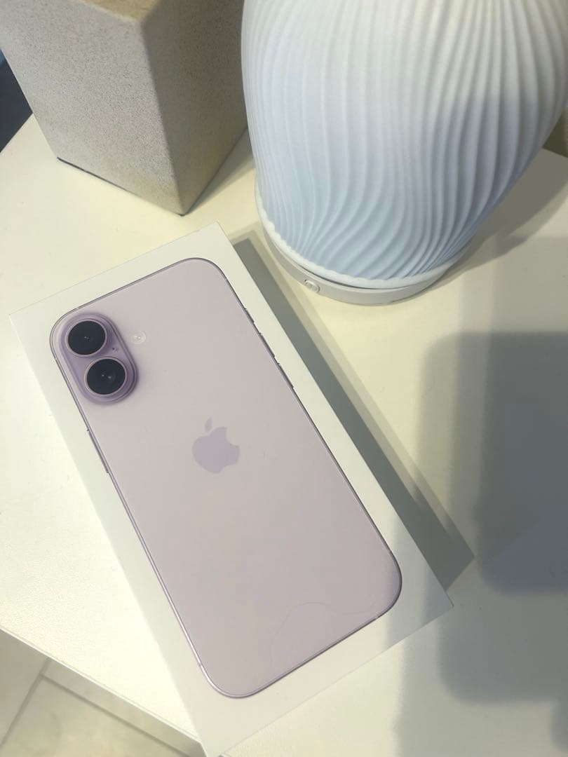 【未使用品】Apple iPhone 17 ラベンダー　 本体