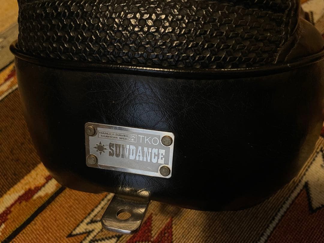 SUNDANCE製　TKOソロシート　1991〜2004年式ダイナシリーズ対応