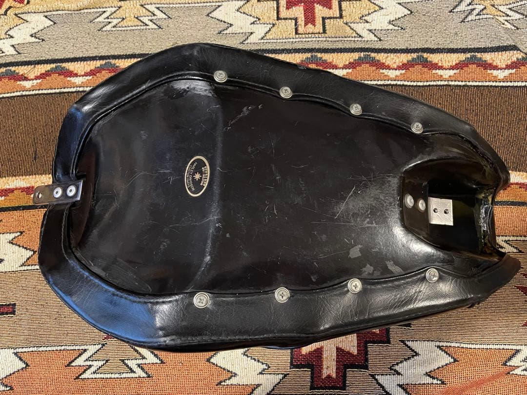 SUNDANCE製　TKOソロシート　1991〜2004年式ダイナシリーズ対応