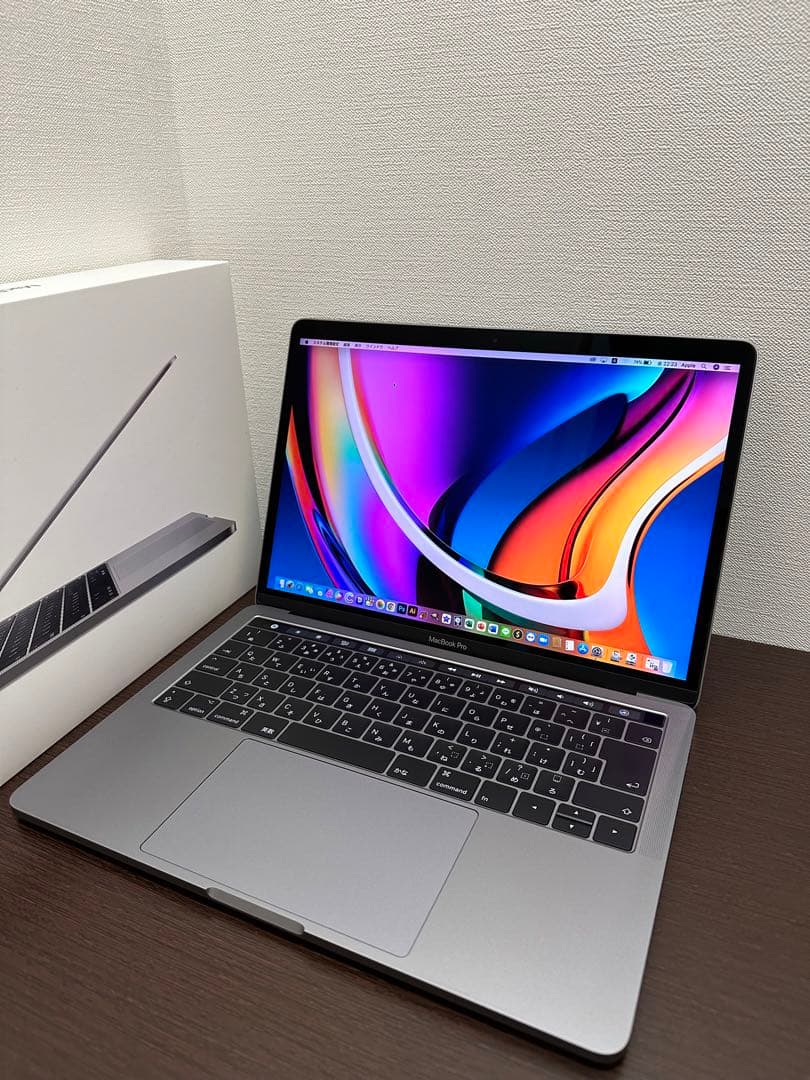 美品 MacBook Pro 16GB/SSD 256GB/タッチパネル