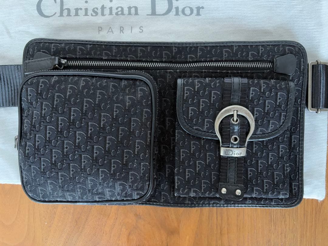 【未使用】ボディバッグ クリスチャンディオール キャンバス レザー シルバー金具