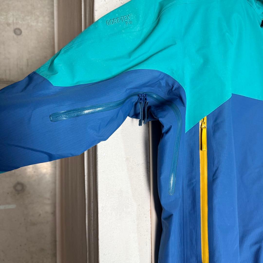 希少カラー arc'teryx RUSH Jacket gore-tex