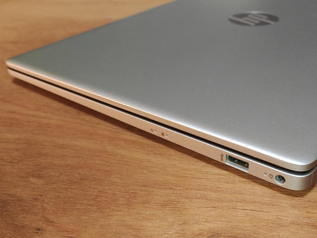 【美品】HP 17s-cu 3003TU Core i7-1355U