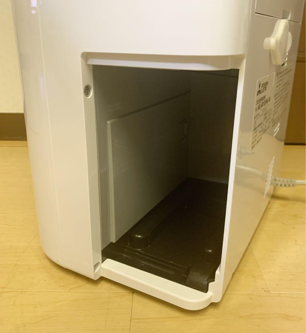 ゾフィー様　三菱電機　衣類乾燥除湿機 SARARI（サラリ）　MJ-M100NX