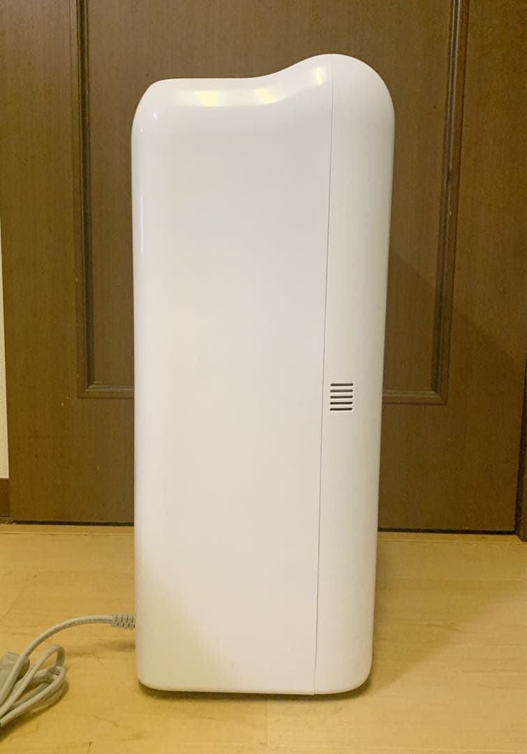 ゾフィー様　三菱電機　衣類乾燥除湿機 SARARI（サラリ）　MJ-M100NX