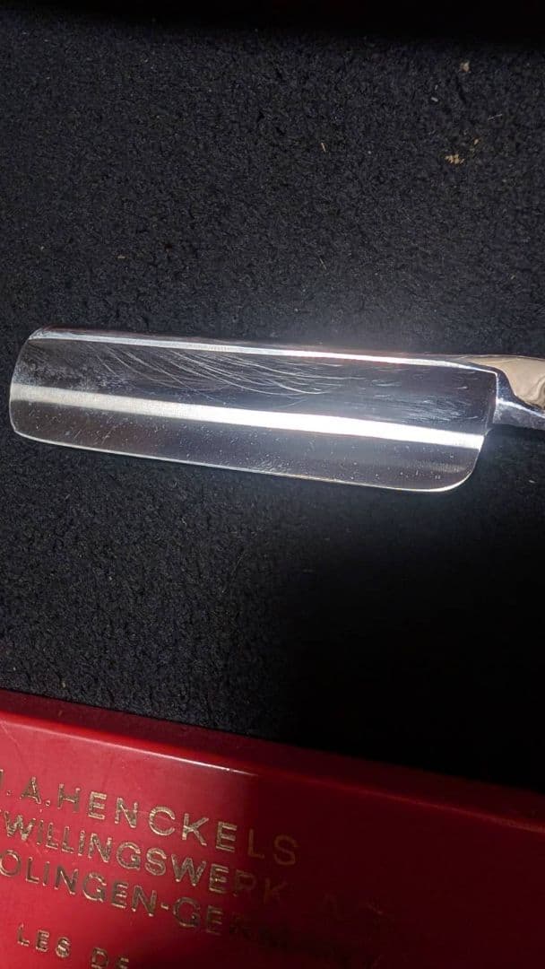 J.A. Henckels 直剃り用カミソリ ケース付きヘンケルゾーリンゲン