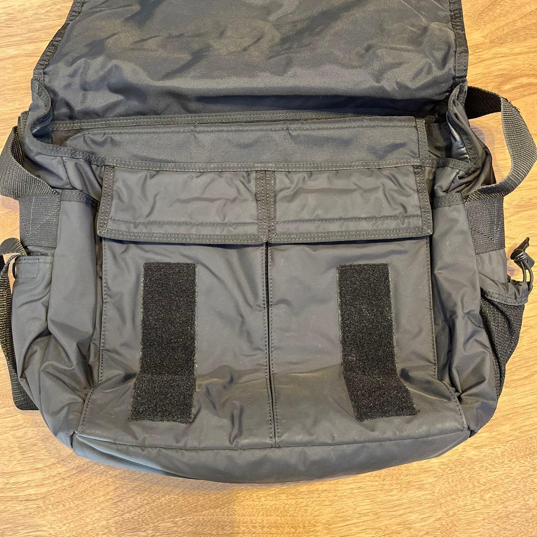 HEAD PORTER ヘッドポーター メッセンジャーバックA4収納