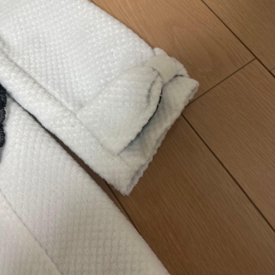 希少　リズリサ トゥララ　白のコート　リボン　レース付き