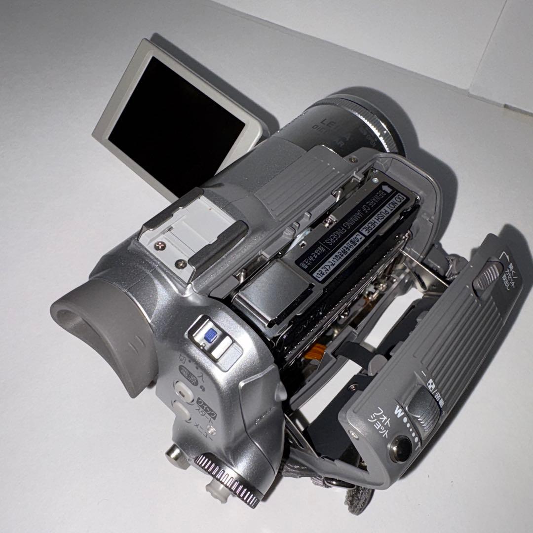 パナソニック NV-GS150 デジタルビデオカメラ 3CCD シルバー