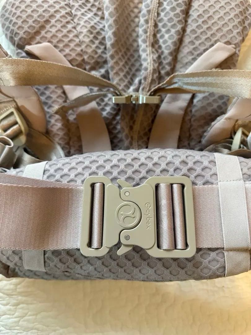 【美品　最終価格】cybex コヤキャリア　 メッシュ抱っこ紐