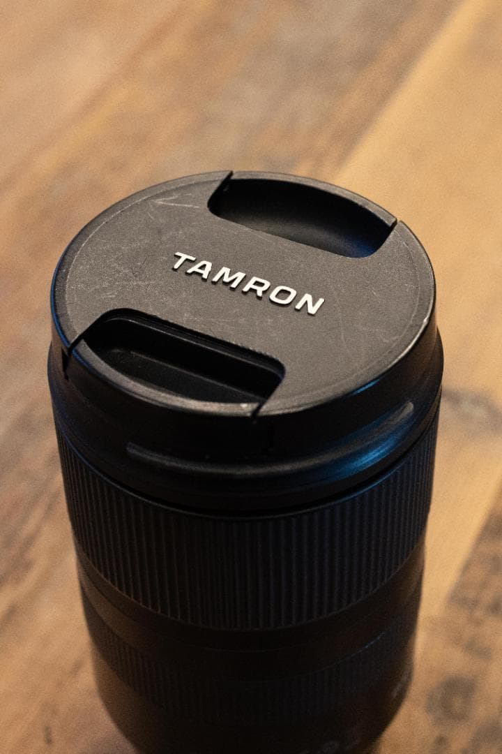 TAMRON 70-180mm F2.8 Di III VXD ズームレンズ