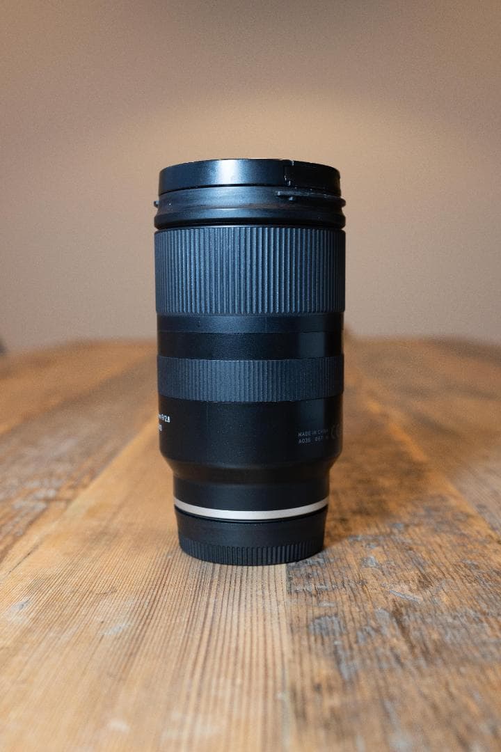 TAMRON 70-180mm F2.8 Di III VXD ズームレンズ