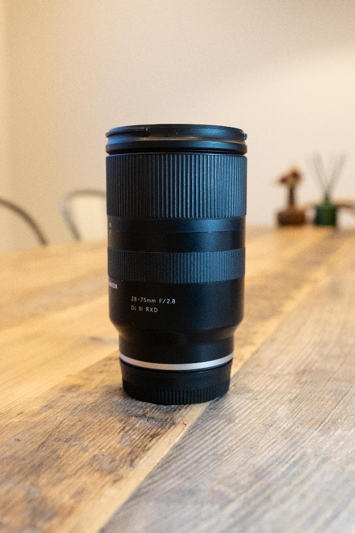 TAMRON 70-180mm F2.8 Di III VXD ズームレンズ