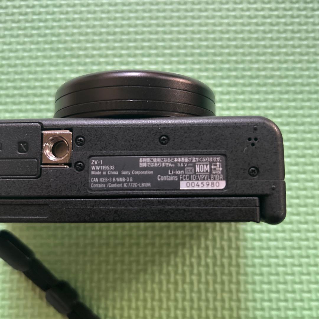 デジタルカメラ Sony zv-1