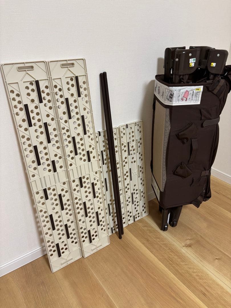 Aprica ココネル エアプラス ベビーベッド　ブラウン