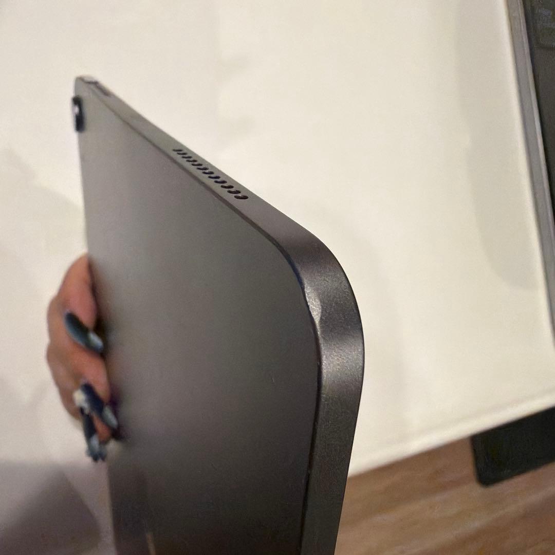 【中古】iPad Air 第四世代10.9インチ スペースグレー 本体