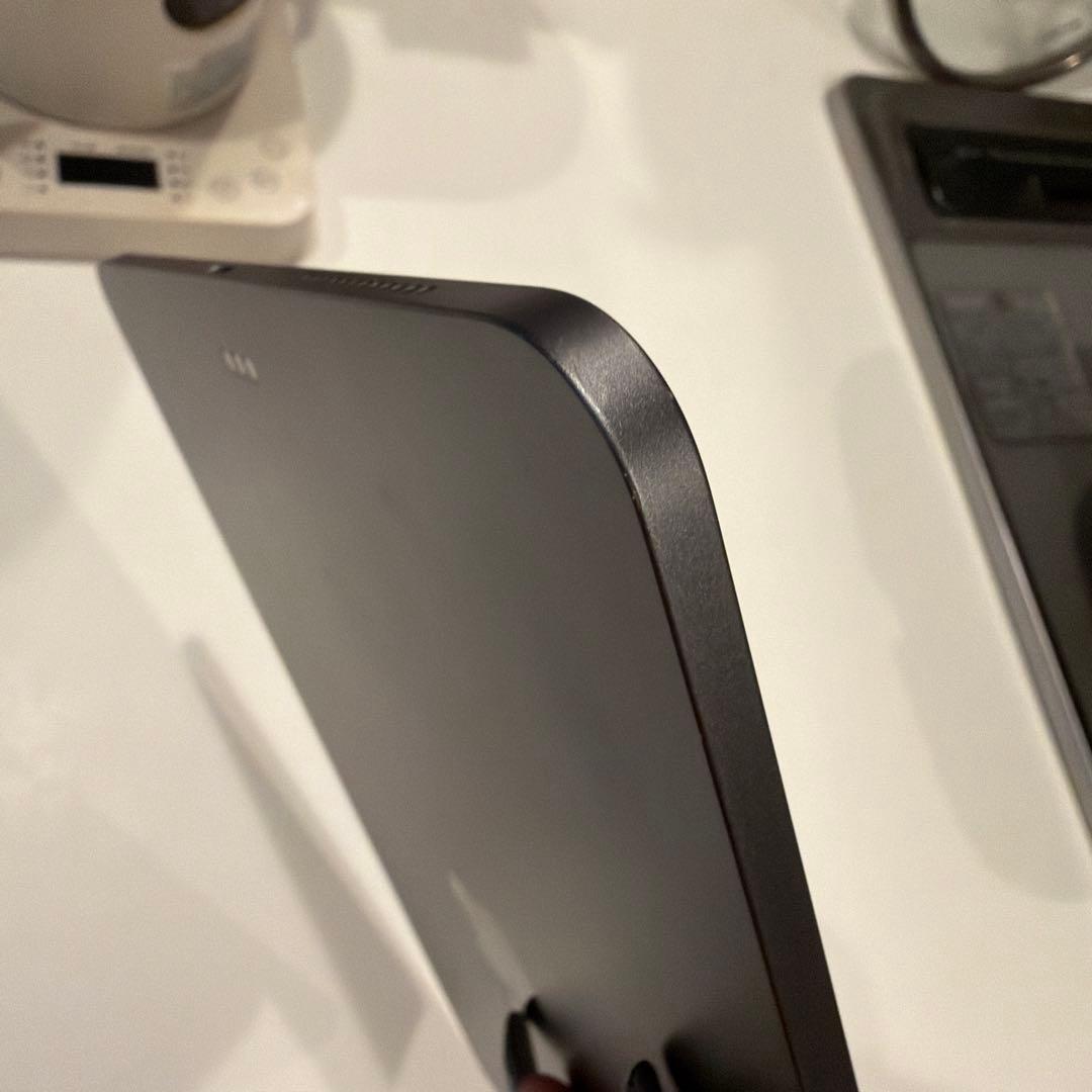 【中古】iPad Air 第四世代10.9インチ スペースグレー 本体