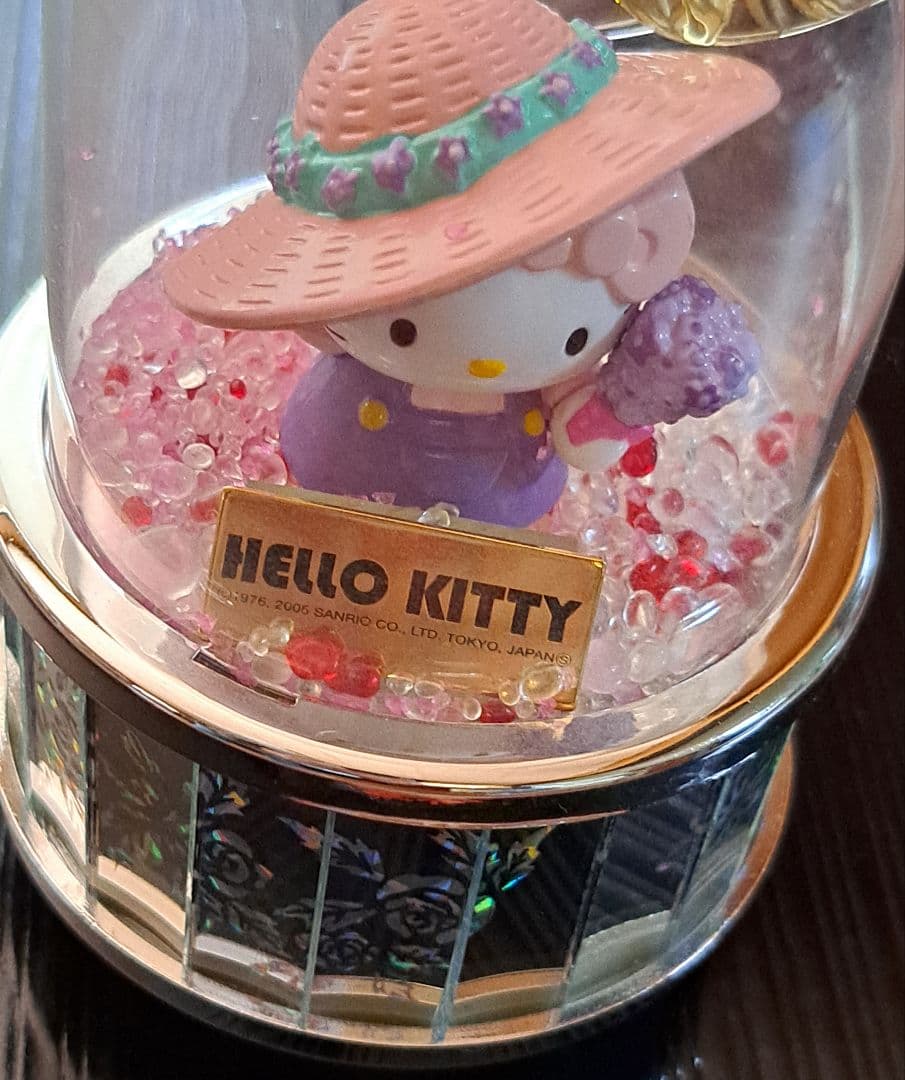 ❤激レア ハローキティ 北海道限定 ドーム型オルゴール❤